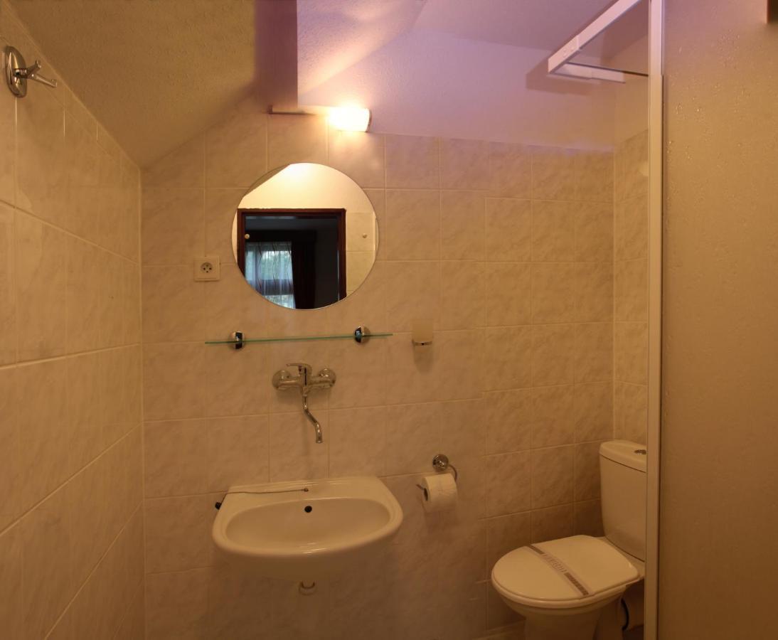 Hotel Stara Posta Filipovice Buitenkant foto
